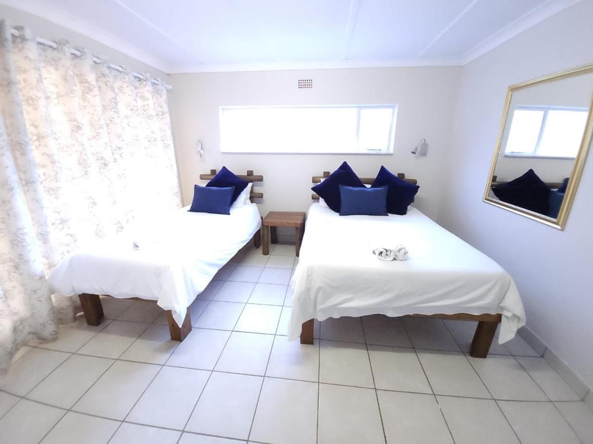 Rusplek Guesthouse And Conference Centre Блоемфонтейн Екстериор снимка