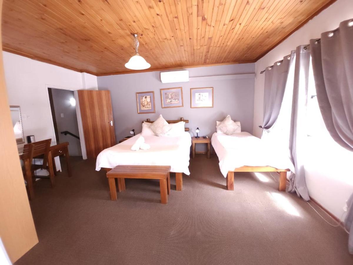 Rusplek Guesthouse And Conference Centre Блоемфонтейн Екстериор снимка