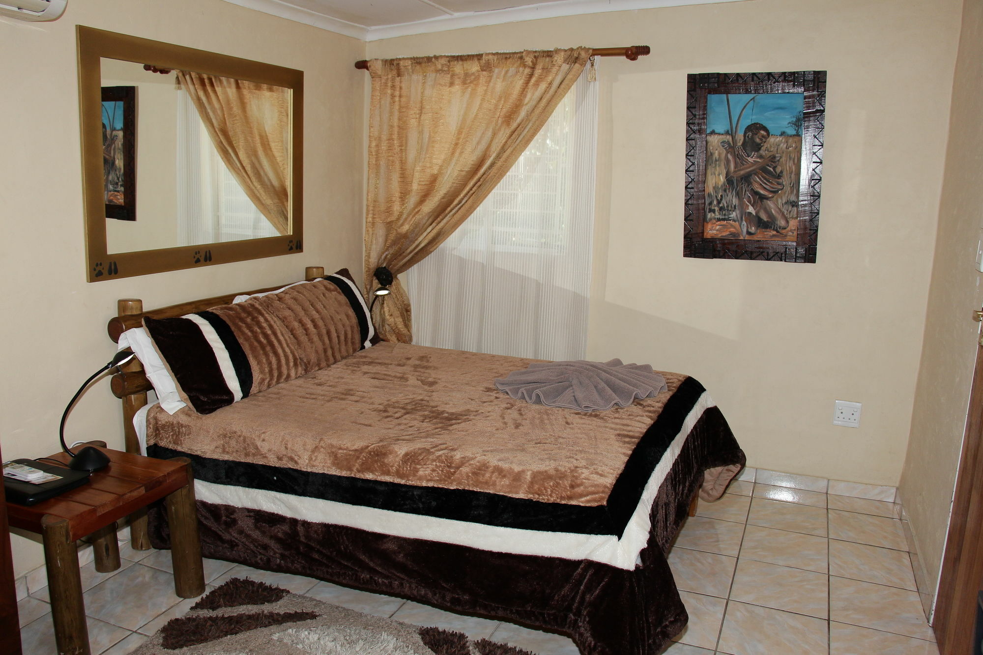 Rusplek Guesthouse And Conference Centre Блоемфонтейн Екстериор снимка