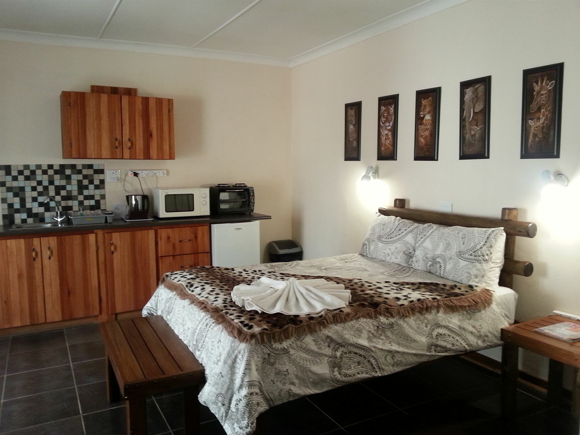 Rusplek Guesthouse And Conference Centre Блоемфонтейн Екстериор снимка